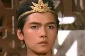 94岁“姜子牙”获勋章，《封神榜》演员现状？87岁的纣王状态好好图片