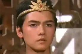 94岁“姜子牙”获勋章，《封神榜》演员现状？87岁的纣王状态好好图片