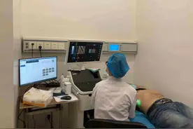 36岁男子一个月体重掉了10多斤，竟是患上巨型肝癌图片