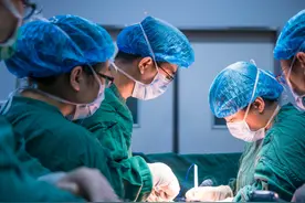 当代医学院中的“四大天王”，协和还是协和，湘雅却早已不复昔年图片