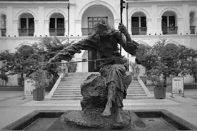 无锡老人眼中的阿炳：嫖赌抽败光遗产，梅毒瞎双眼，带走百首绝曲图片