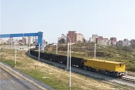 全国首个！国投湄洲湾港“铁胆火车侠”侠胆从何来？图片