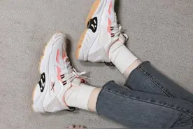 每日推荐：reebok dmx 1200！经典百搭老爹鞋！图片