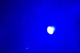 夜钓真的有鬼吗？夜钓的人晚上夜钓真正怕的是怕什么？图片