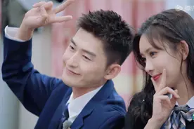 被张翰抠鼻孔，遭郭麒麟调侃颜值，孟子义：我是开得起玩笑的女生图片