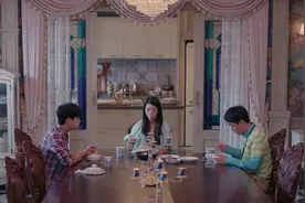 童话+幻想元素，《虽然是精神病但没关系》又拿下话题度TOP了？图片