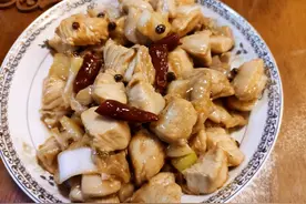 宫保鸡丁用这种方法调料，味道绝对正宗图片