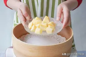 苹果蒸着吃含糖量会下降吗？吃蒸苹果有什么好处？图片