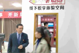 “沿着高速看河南”集中行活动之二：从“标配”转向“高配”，服务区成为“温馨驿站”图片
