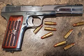 经典对抗：托卡列夫与M1911手枪，到底哪一个更加可靠图片