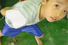 还记得纪录片《翻滚吧！男孩》？图片