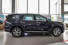 现代帕里斯帝：整车原装进口，搭载3.5L V6动力！顶配售价不足33万图片