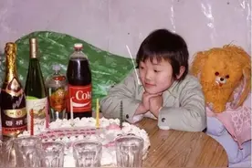 法国艺术家花7年，拯救85万张中国老照片，每张都是回忆杀图片