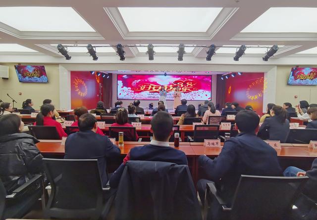 �����м��Ժ��չ����ů���� ��������조���ˡ�����