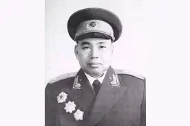 红色武林之 武林盟主许世友图片