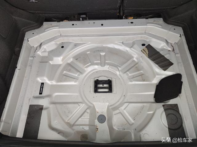 不保值保命？4年5万公里的标致308S卖5万不讲价！过于神话