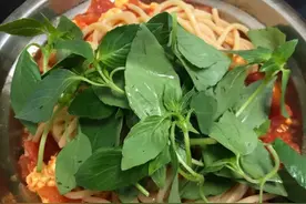 河南人的DNA里不可能缺少捞面条 | 豫记图片