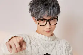 薛之谦曾被“雪藏”数年！10年后再度爆火，为何他要力保毛不易？图片