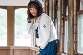 jk制服美少女，九张走起图片
