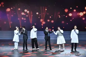 沈腾贾玲韩雪齐聚武汉 致敬最美医者，助力英雄武汉图片