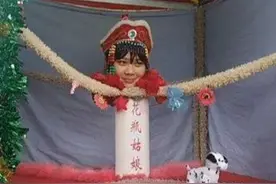 童年无法磨灭的记忆：没有四肢、活在花瓶里的姑娘，是怎么回事？图片