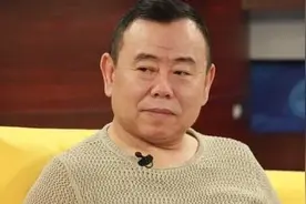 原来潘长江还有个同胞弟弟，身高达1米8，还是大家的熟人图片