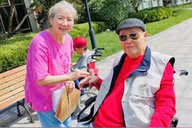 90多岁“影坛伉俪”于洋、杨静近照，喜迎中秋佳节，尽享朗月清风图片