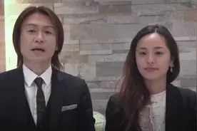 日本第一牛郎咲仁从良后娶小9岁女星，曾年入过亿却落魄成服务员图片