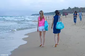 海南三亚最后一片高品质海湾，远离烦嚣原始静美，今成网红打卡地图片