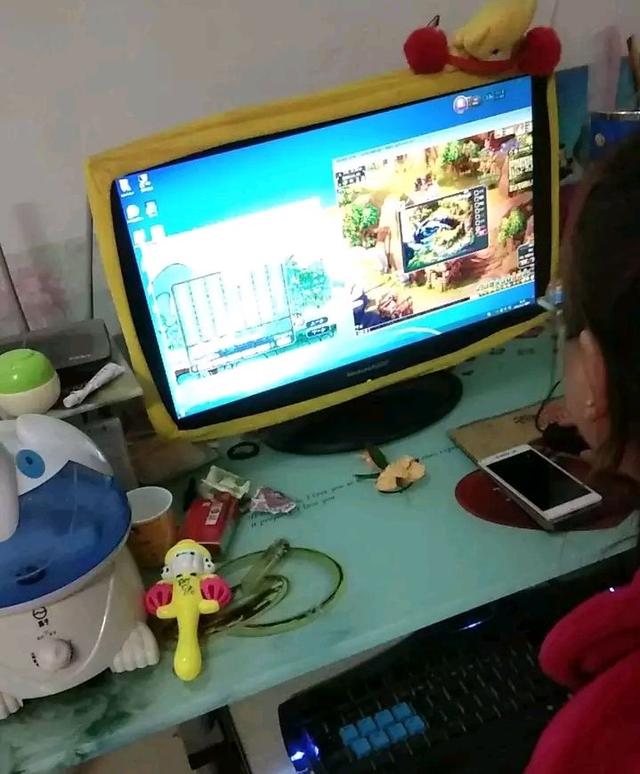梦幻西游：为了生计，玩家手把手教老婆打图，结果玩上瘾了