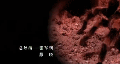 21年前的童年阴影片，演得那么烂，也不妨碍她封神