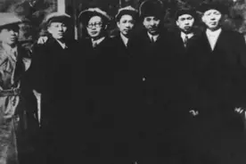 45年，我军高级将领被苏联士兵枪杀，斯大林紧急出面，结局如何？图片