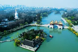 江苏扬州新添一高铁站，引入连镇高铁，这一县终于进入高铁时代图片