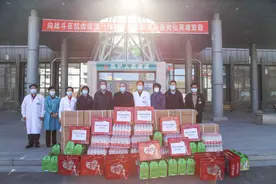 牡丹江市长王文力一行4人抵达牡丹江医学院附属红旗医院境外输入新冠肺炎重型危重型救治基地视察并指导工作图片
