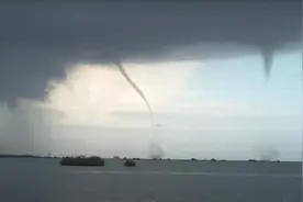 “龙吸水”把水吸到哪里去了？如果在海洋上，它是淡水还是咸水？图片