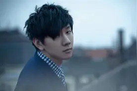 邓紫棋展示高音，林俊杰幽默回复，却被网友错认成“键盘侠”图片