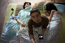 河南四胞胎孕妈“搏命”产子，原以为全是祝福，评论区却恶意满满图片
