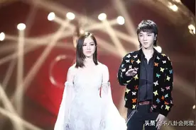 央视中秋晚会变修罗场：一对情侣、两对旧爱，还有四对“情敌”图片