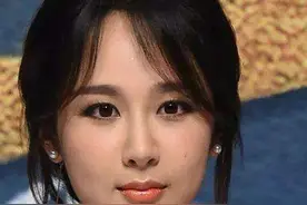 杨紫不打光，热巴不打光，张子枫不打光，谁的颜值最抗打？图片
