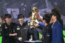 LPL：苏小洛签下Nofe，现身电竞吐槽大会，正面对决宁王、乐爷图片