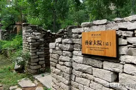 历经500余年风雨沧桑保存完好，这里是电视剧《红高粱》的拍摄地图片