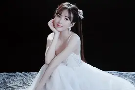 原创歌手陈郁儿入驻陌陌，发视频动态预告图片