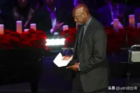 乔丹忆科比烦人小老弟“半夜还会传讯讨教”图片