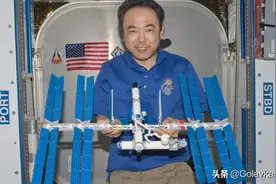 带你实现航天梦：SpaceX推出一款航天模拟器，可让你与空间站对接图片