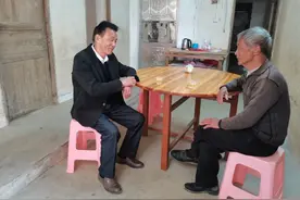 “龙川好人”邹伟才：孝老爱亲传美德　热心公益建设家乡～图片
