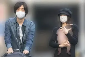 这两对私底下戴口罩的样子，也配一脸图片