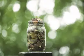 金融检察微课堂｜揭秘！“超低利率”网贷背后的“714高炮”是什么套路？图片