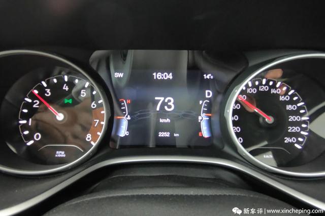 改款指南者220T首试：更好的机械素质&更入门的Trailhawk