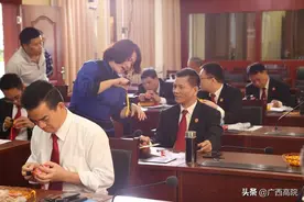 广西法院推行壮汉双语审判为少数民族群众特色司法服务图片