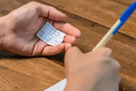 00后高考作弊被抓，背后牵扯很大，袁老师揭示背后有多大的危害？图片